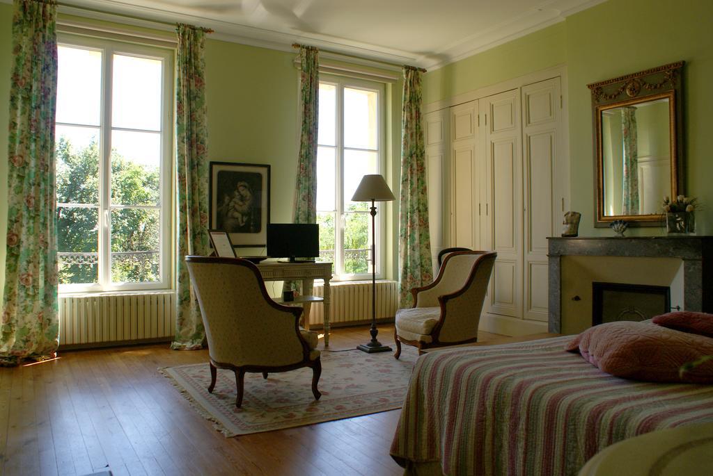 Bed and Breakfast Chateau De Grenier Saint-Léger Pokoj fotografie