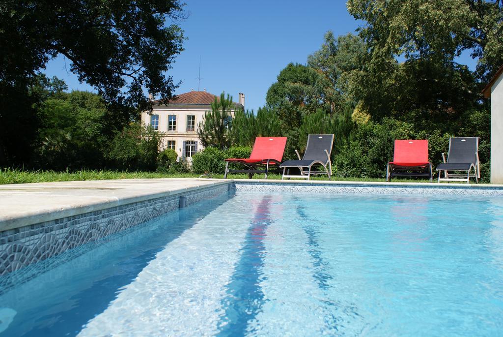 Bed and Breakfast Chateau De Grenier Saint-Léger Exteriér fotografie