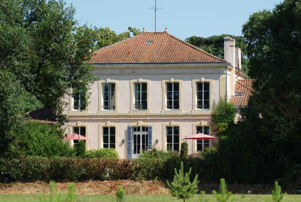 Bed and Breakfast Chateau De Grenier Saint-Léger Exteriér fotografie